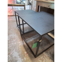 TABLE GIGOGNES METAL