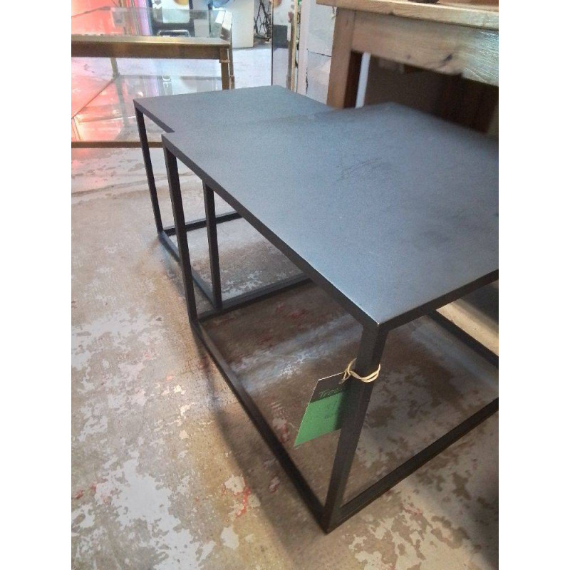 TABLE GIGOGNES METAL