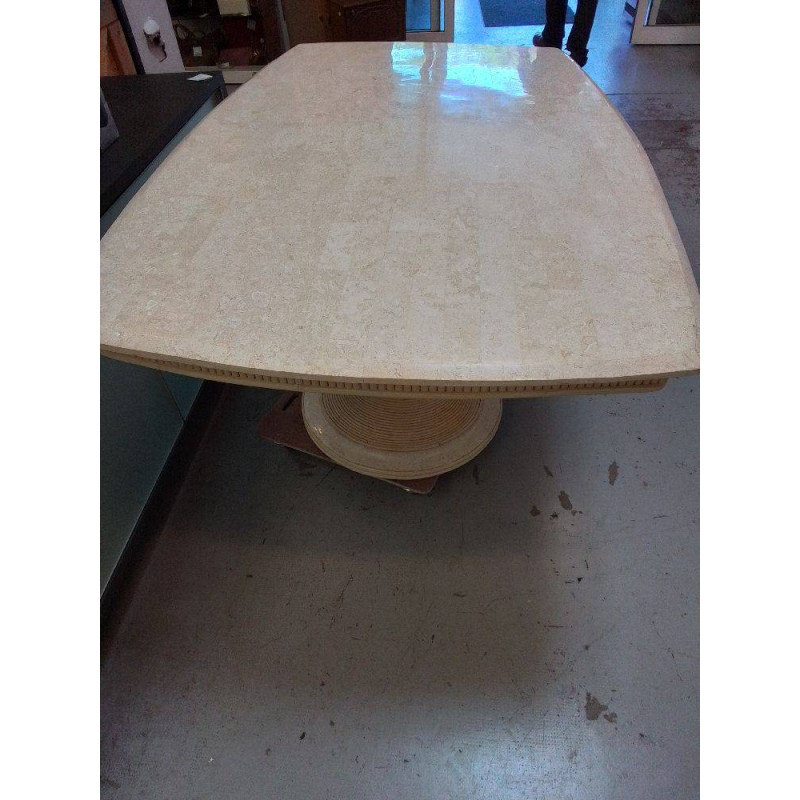 TABLE STYLE TRAVERTIN