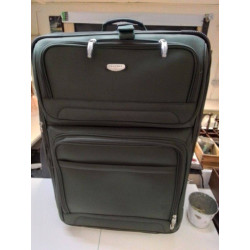 VALISE VERTE TRACKER