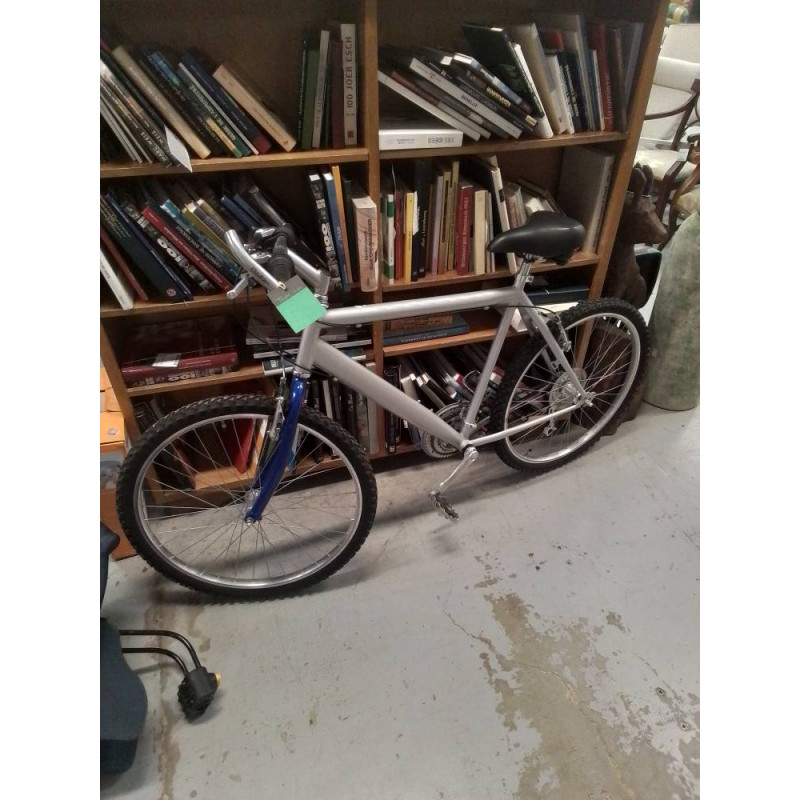VELO GRIS ET BLEU