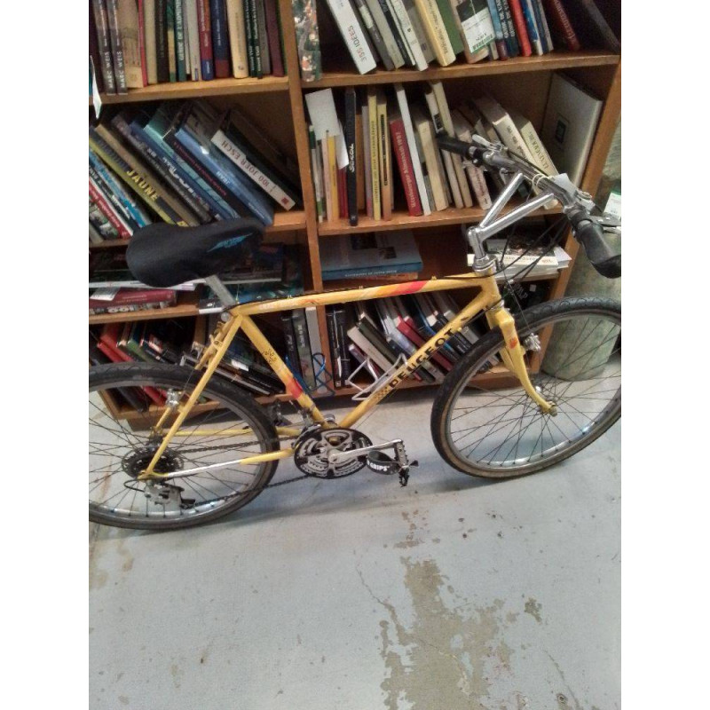 VELO JAUNE PEUGEOT VINTAGE 
