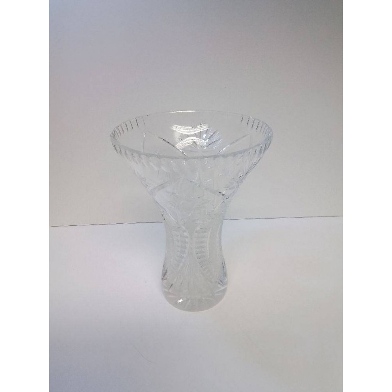 VASE CISELÉ 
