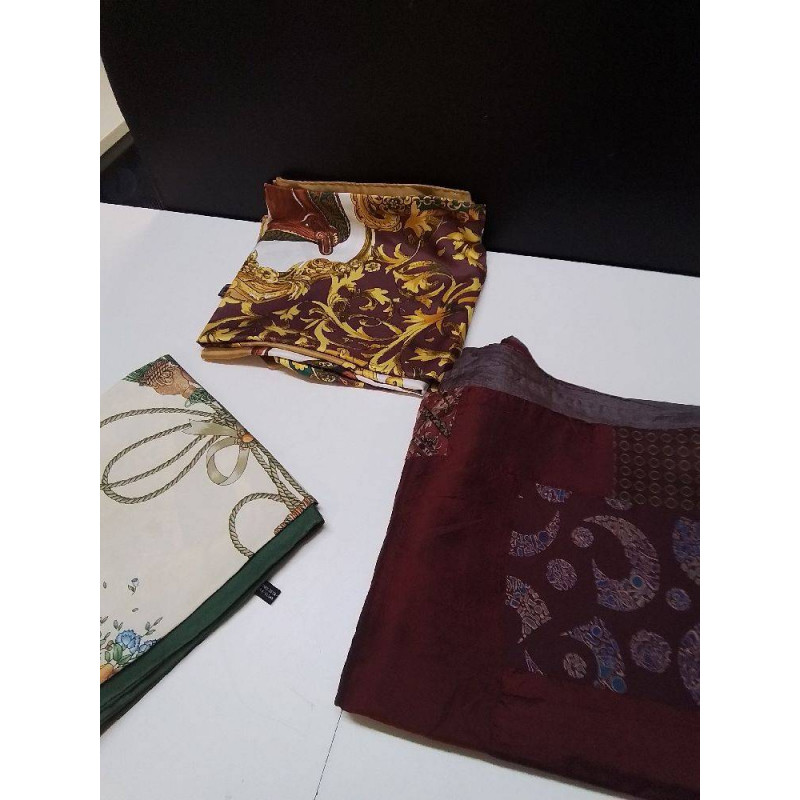 FOULARD EN SOIE 
