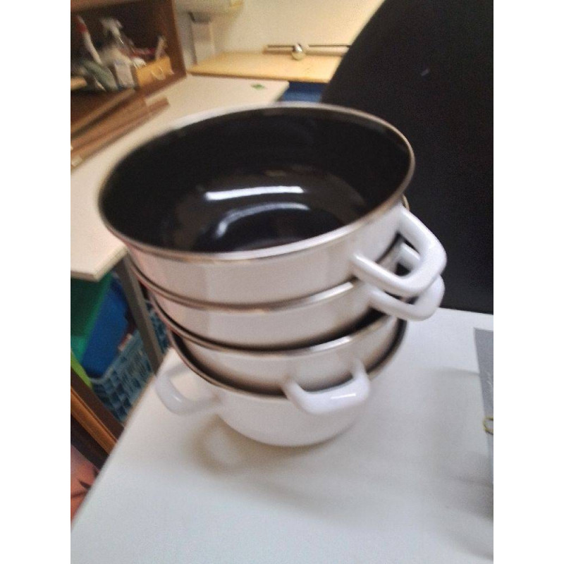 LOT CASSEROLES A MOULES