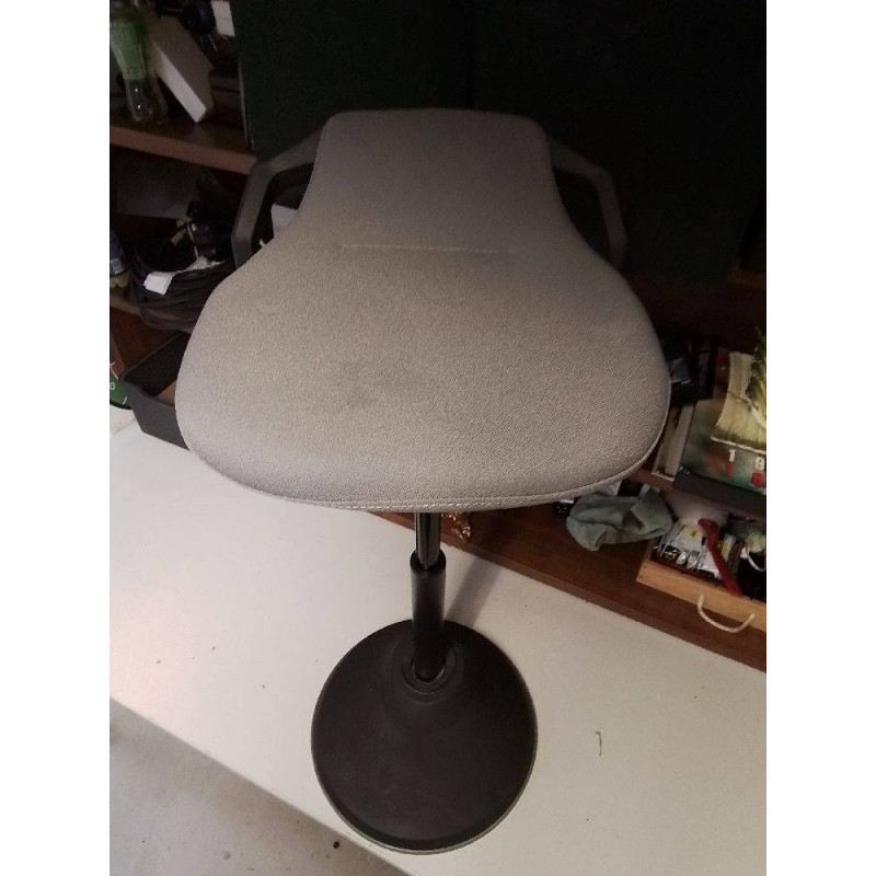 TABOURET ERGONOMIQUE GRIS 