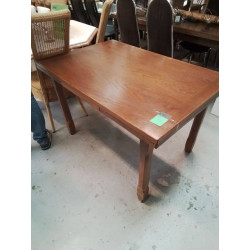 TABLE EN CHENE AVEC ALLONGES 