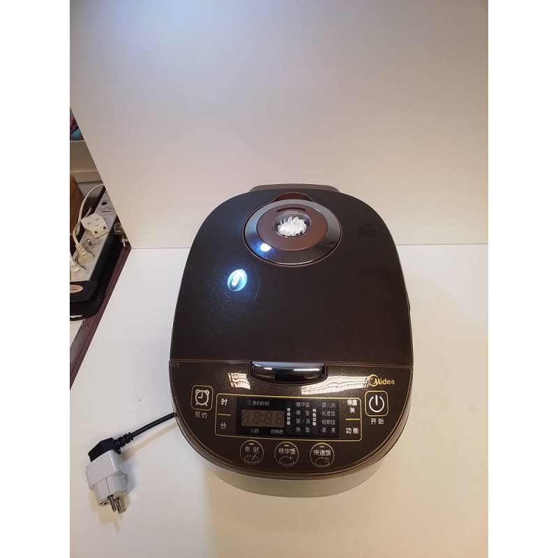 CUISEUR DE RIZ MIDEA