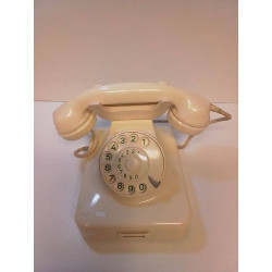 TÉLÉVISEUR A CADRAN 