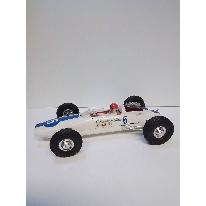 VOITURE ANCIENNE GAMA 