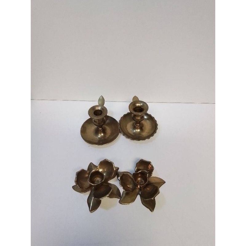 2 BOUGEOIRS EN LZITON LA PIECE 