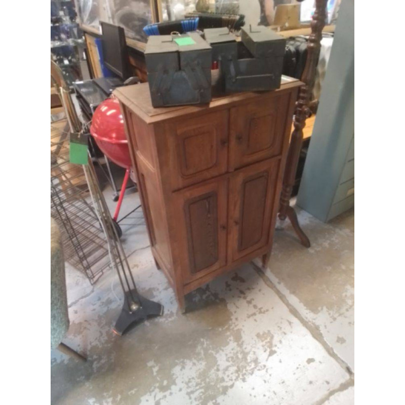 MEUBLE D’APPOINT 4 PORTES