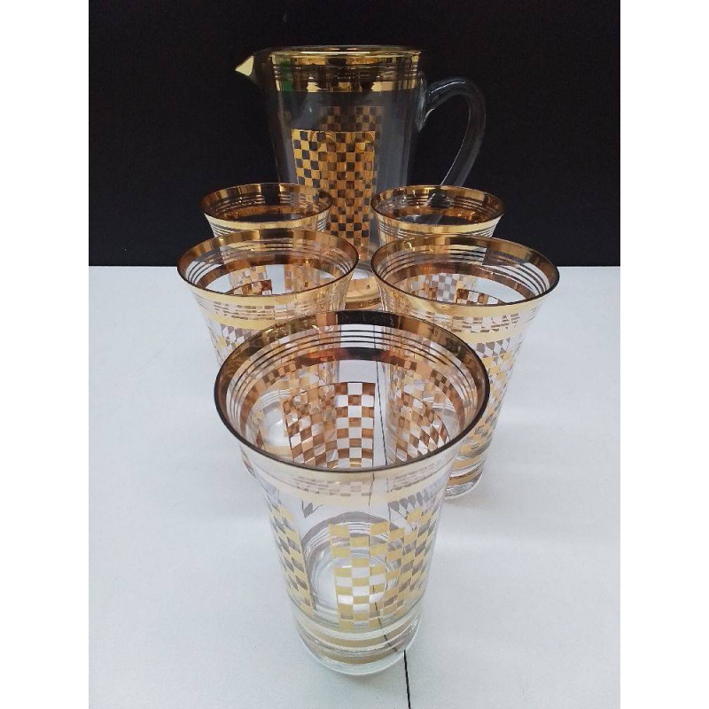 LOT VERRES ET CARAFE A DAMIER 
