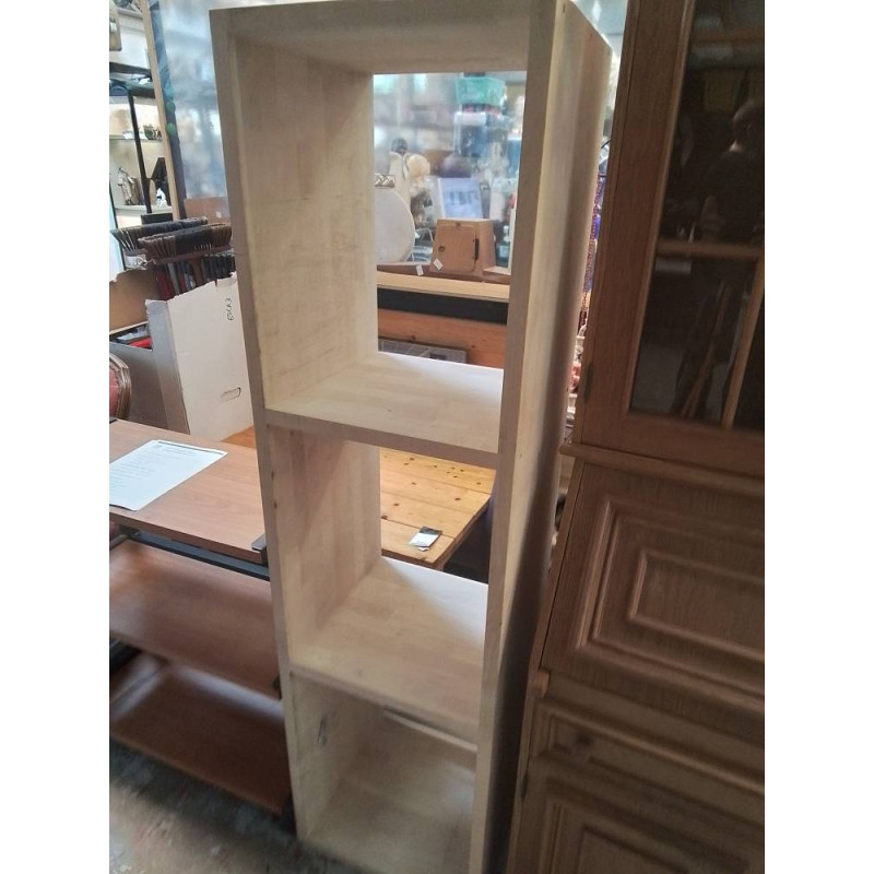 ETAGERE 3 CASES 
