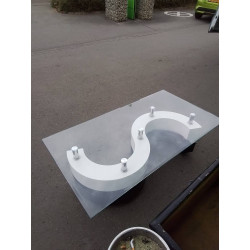 TABLE BASSE MODERNE EN S