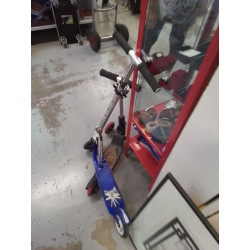 TROTTINETTE 