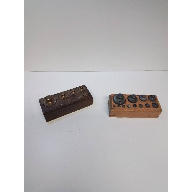 BOITE DE POIDS LA PIECE