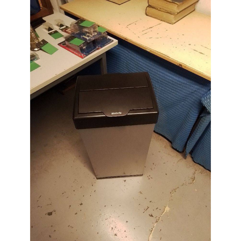 POUBELLE BRABANTIA 