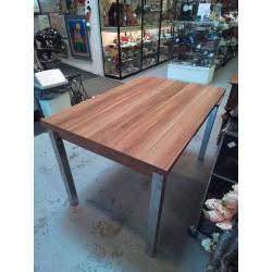 TABLE MODERNE EFFET BOIS +...