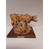 STATUETTE RESINE LA VACHE ET LA FERMIERE SIGNEE G ARMANI