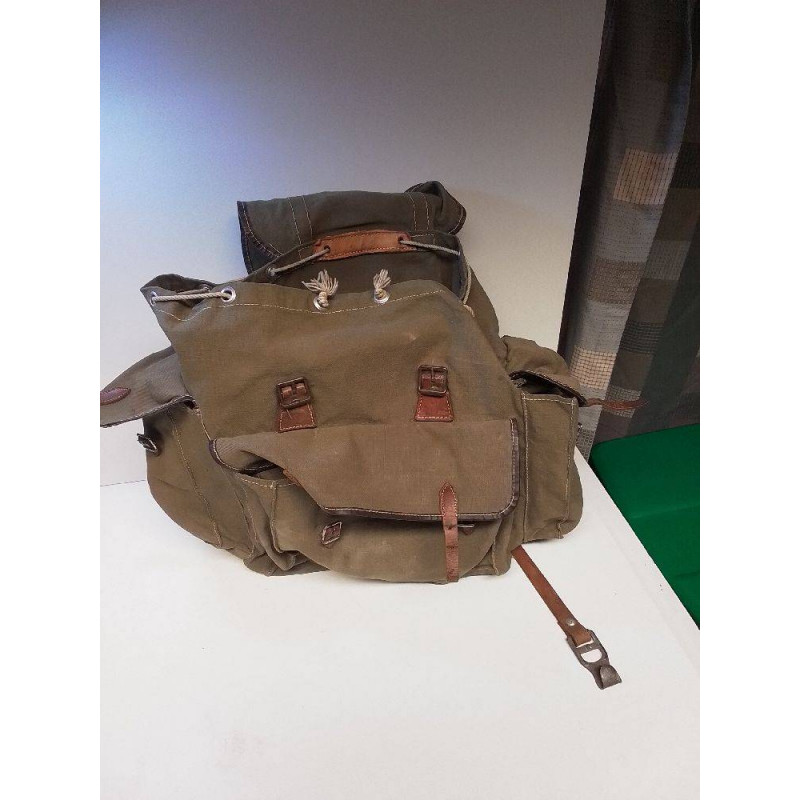 SAC A DOS MILITAIRE VINTAGE 