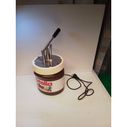 DISTRIBUTEUR NUTELLA