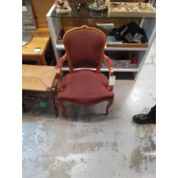 FAUTEUIL STYLE LOUIS XV...