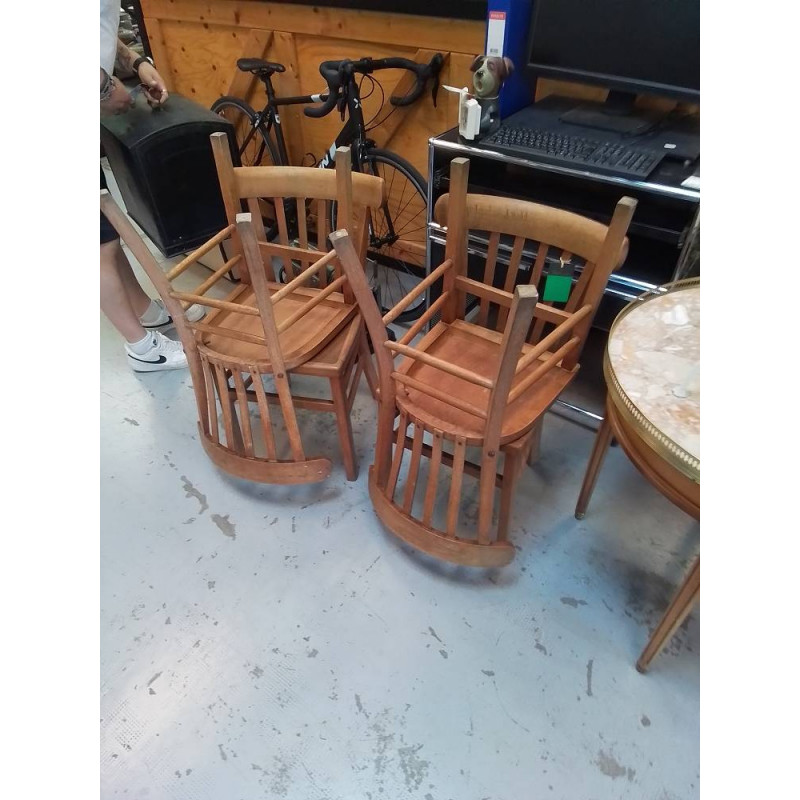 LOT 4 CHAISES STYLE  BISTROT