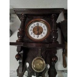 HORLOGE EN L\'ÉTAT 