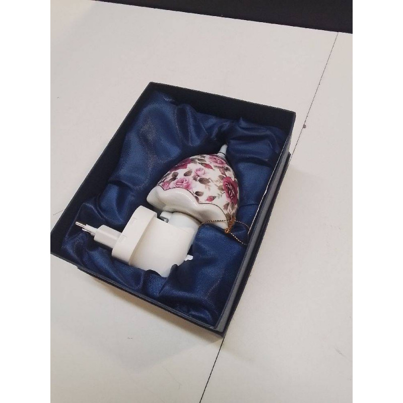 VEILLEUSE EN PORCELAINE 