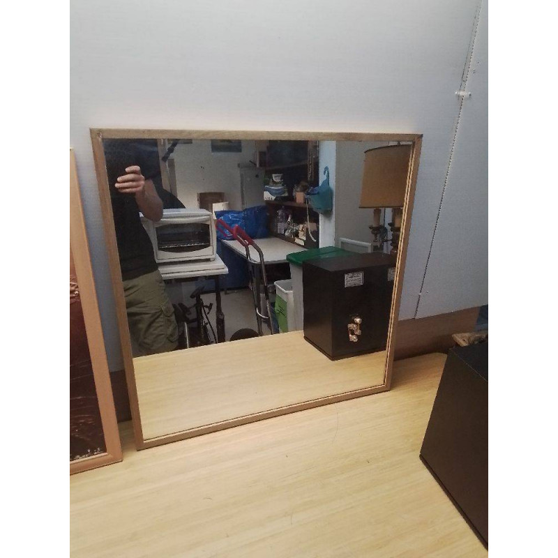 MIROIR MODERNE CARRE