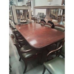TABLE STYLE ANGLAISE...