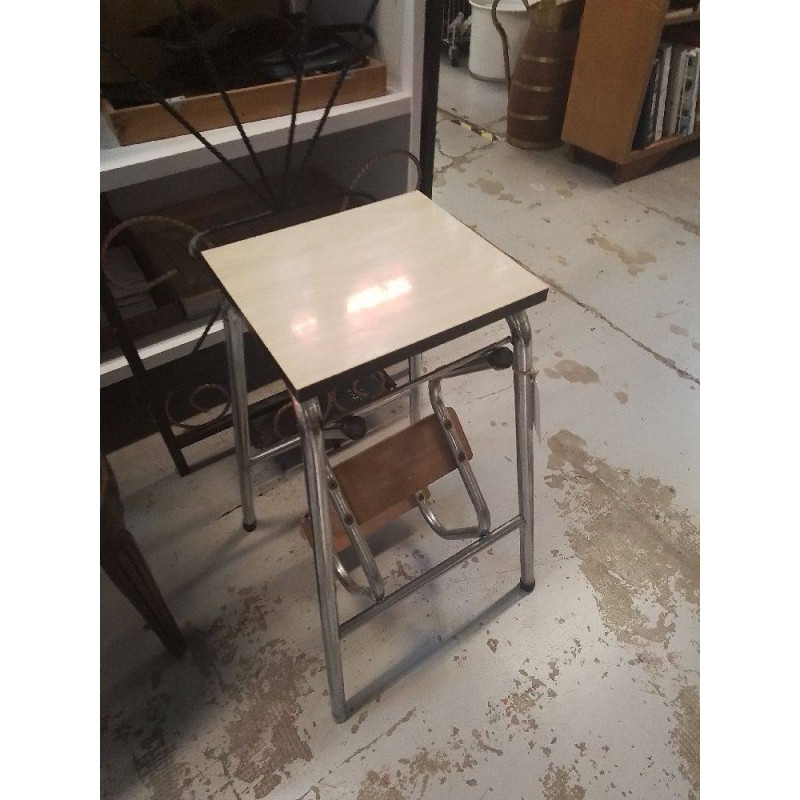 TABOURET MARCHE PIED
