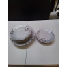 LOT D\'ASSIETTES MODERNE 