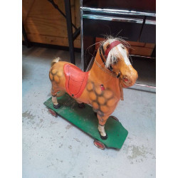 JOUET CHEVAL RETRO