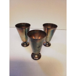 LOT DE VERRES CORNET
