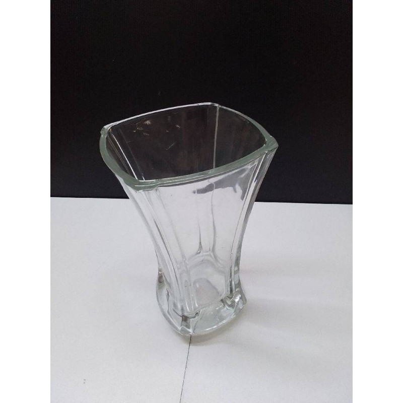 VASE EN VERRE 