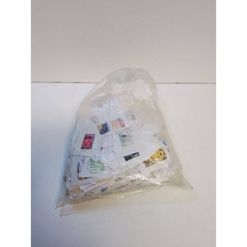 LOT DE TIMBRES 