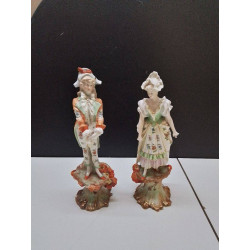 COUPLE DE STATUETTE EN...