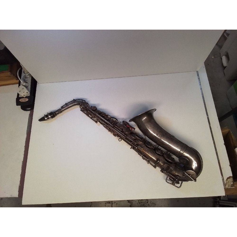 SAXOPHONE