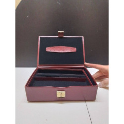 BOITE A BIJOUX ROUGE 