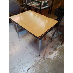 TABLE FORMICA BRUNE 