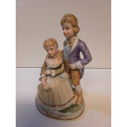 STATUETTE BISCUIT 