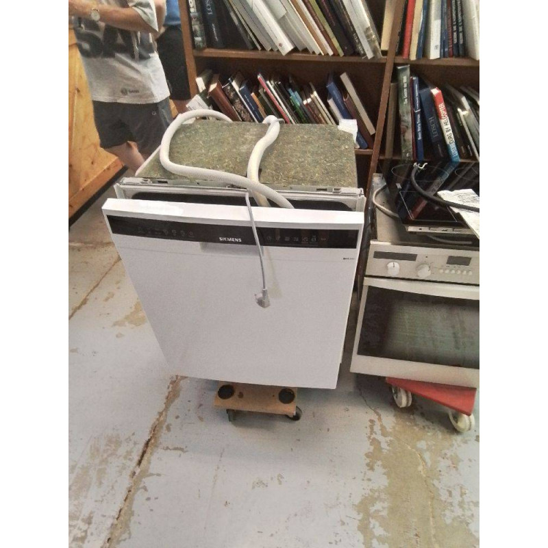 LAVE VAISSELLE SIEMENS IQ300 ENCASTRABLE 