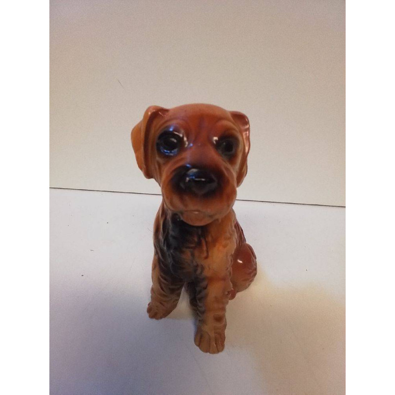CHIEN RÉSINE 