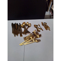 LOT COUVERTS DORE
