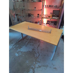 BUREAU MODERNE 