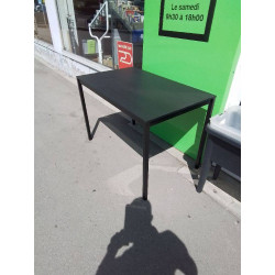 TABLE MODERNE NOIRE