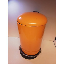 POUBELLE ORANGE 