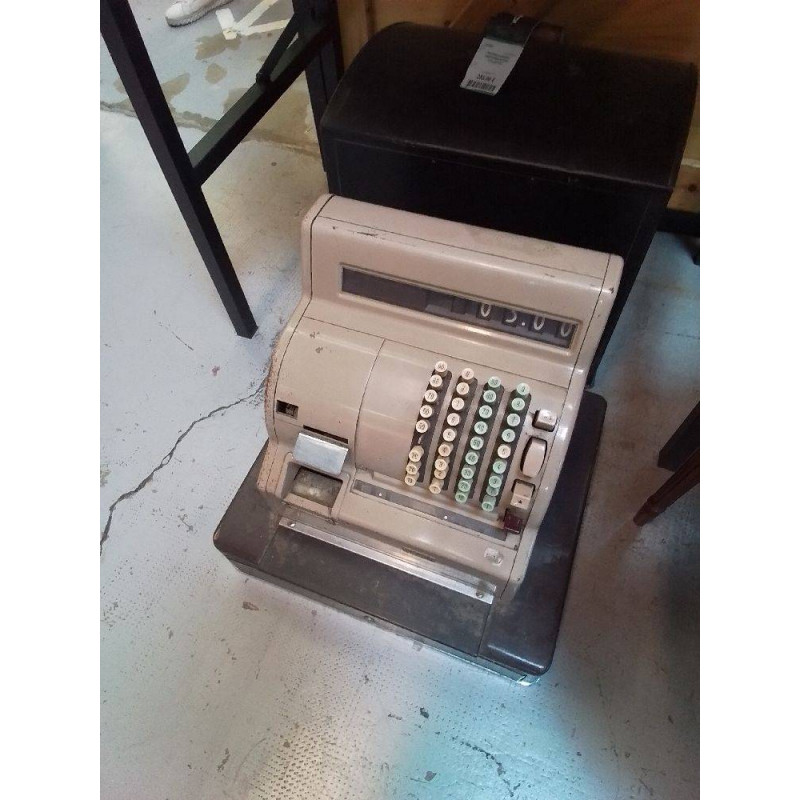 CAISSE ANCIENNE 